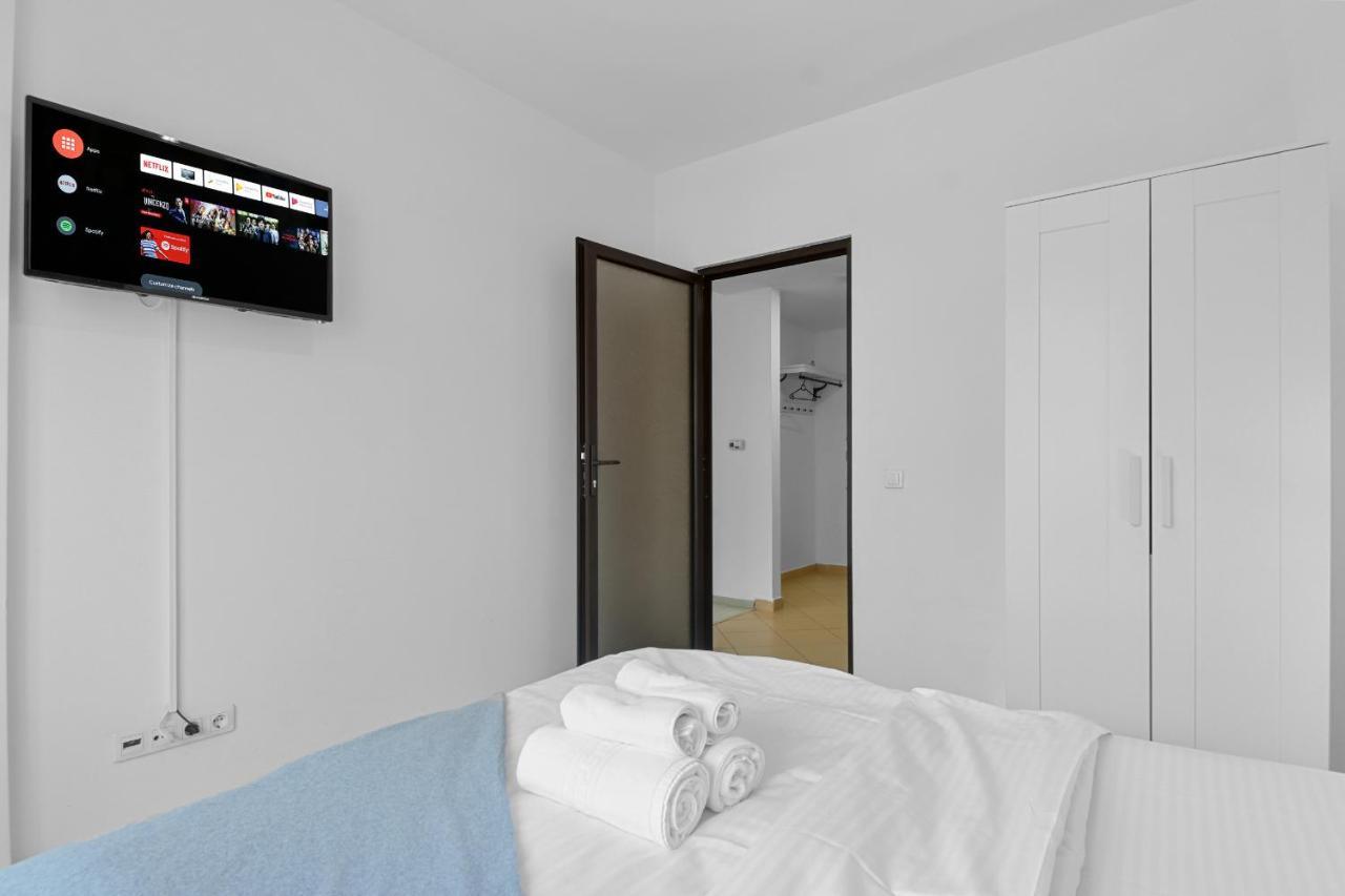 Ferienwohnung Cri Colina Marei Sinaia Exterior foto